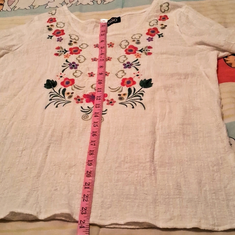 Sexy,Boho,Peasant Top with Beautifully Embroidered Floral & Butterfly Detail🌸🦋 - Picture 13 of 17